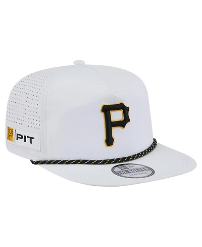 New Era Men's White Pittsburgh Pirates Perforated Golfer Snapback Hat