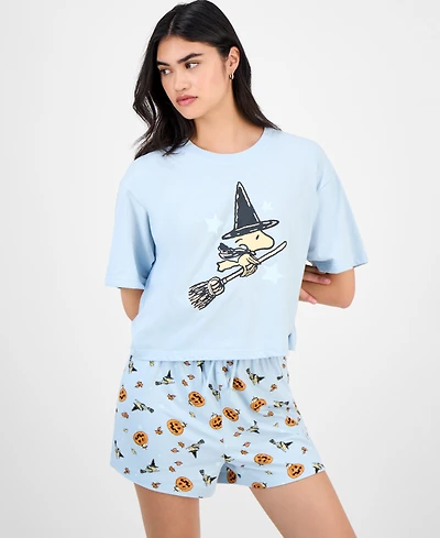 Love Tribe Juniors' Witchy Woodstock T-Shirt