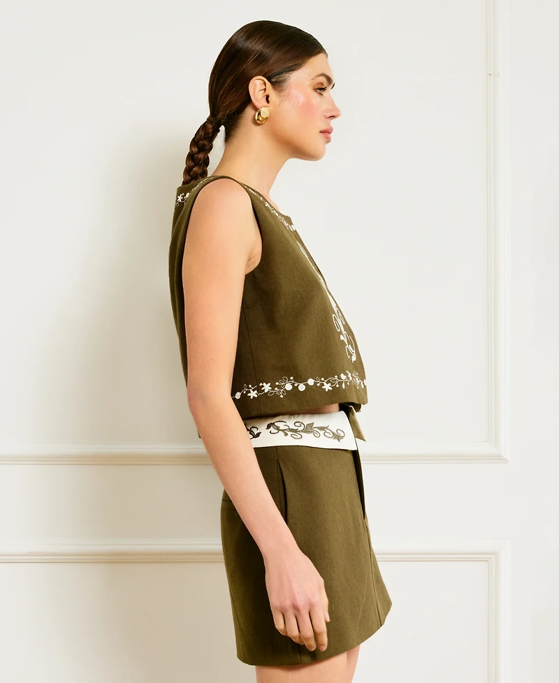 Line & Dot Women's Brea Embroidered Sleeveless Top