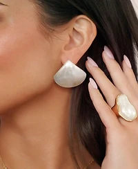 Ettika Rising Tide Mother of Pearl Stud Earrings