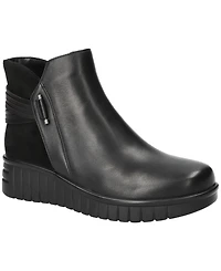 Bella Vita Women's Sueann Round Toe Ankle Booties