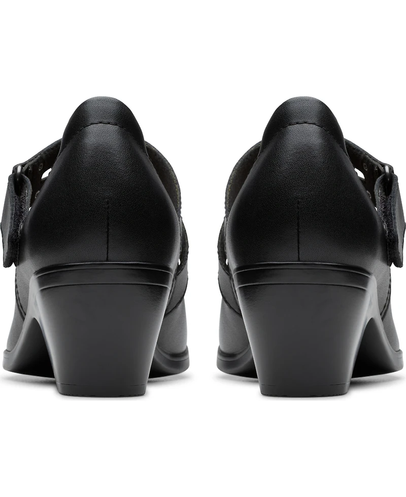 Clarks Women's Emily2 Janna Round Toe Pumps