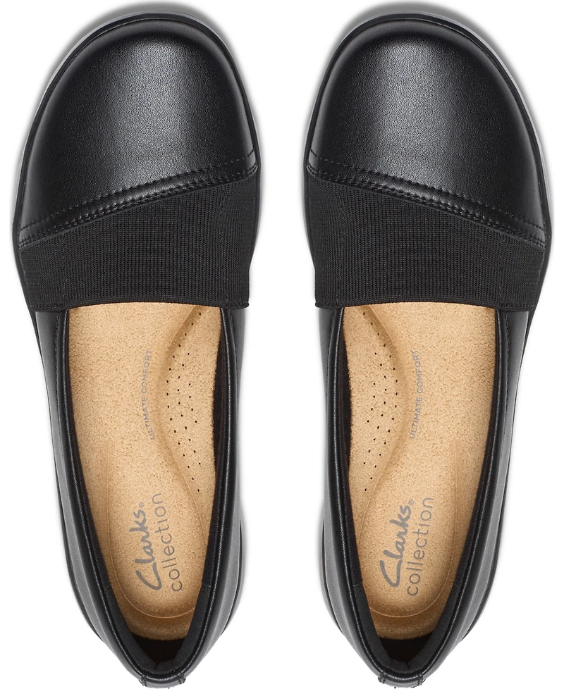 Clarks Women's Kaetlyn Rhea Round Toe Loafers