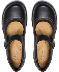 Clarks Women's Carleigh Madi Round Toe Mary Jane Flats