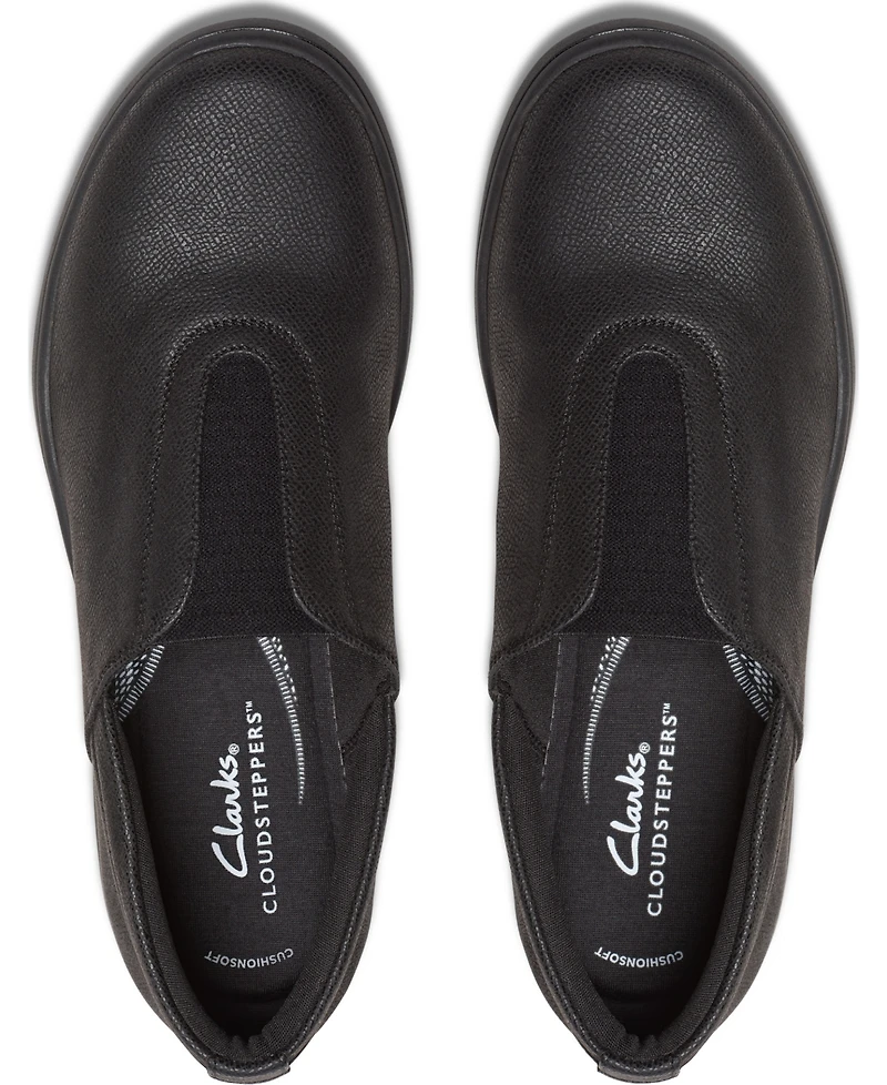 Clarks Women's Cloudsteppers Breeze Sky Ria Round Toe Shoes
