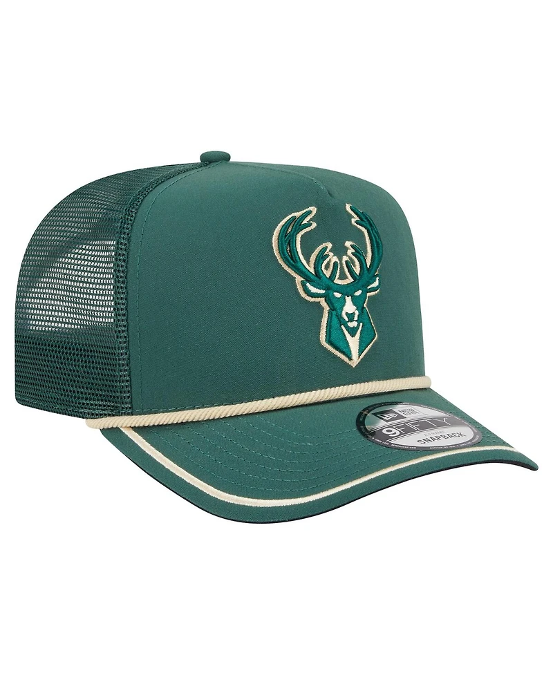 New Era Men's Hunter Green Milwaukee Bucks Vintage Team Rope A-Frame 9FIFTY Snapback Hat