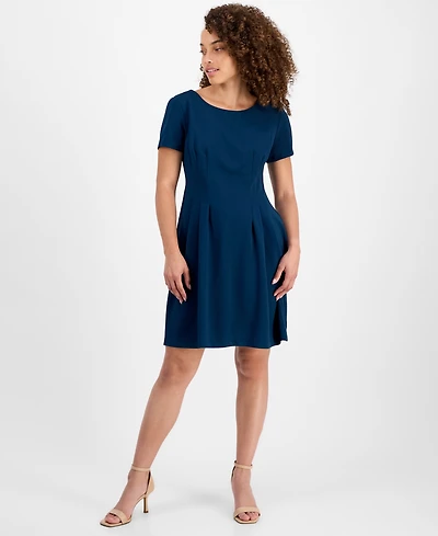 Connected Petite Dart-Waist Short-Sleeve Dress