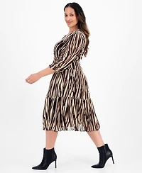 Sandra Darren Plus 3/4-Sleeve Tiered Mesh Dress
