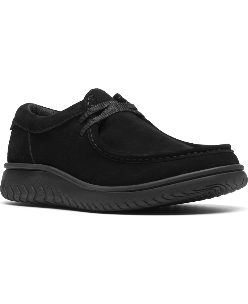 Clarks Men's RelaxLite Low Casual Slip On Sneakers
