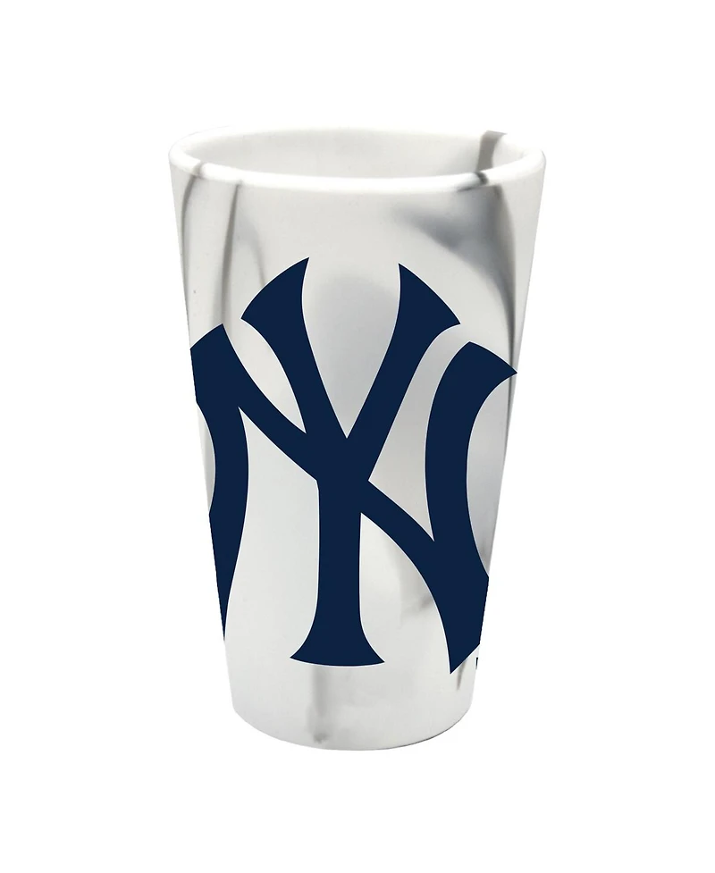 Wincraft New York Yankees 16oz. Fashion Silicone Pint Glass