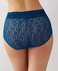 Wacoal Women's Flower-Lace Brief Lingerie 870405