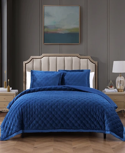 Bebejan 3 Piece Queen Size Velvet Comforter Set
