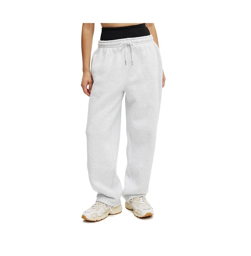 Cotton On Women's Active Plush Essential Barrel Sweatpant