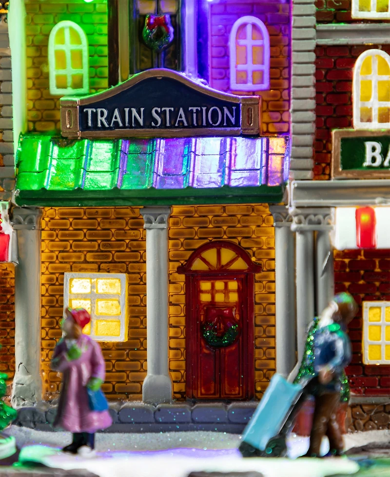 Glitzhome 13.75" Lighted Resin Christmas Train Station Village