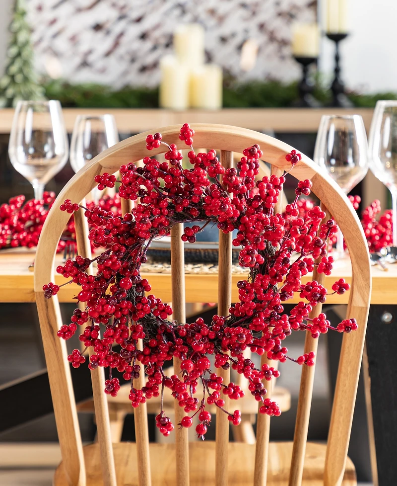 Glitzhome Plastic Christmas Mini Berries Wreaths, Set of 2