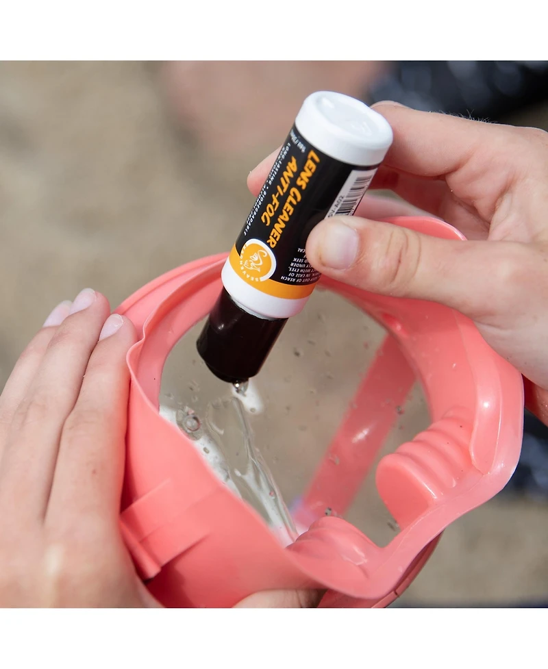 Seavenger Dive and Snorkeling Mask Lens Anti-Fog Cleaner