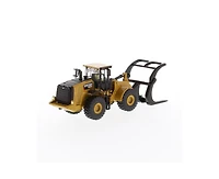 Diecast Masters Cat Caterpillar 972M Wheel Loader with Log Fork and Operator High Line Series 1/87 Scale Diecast Model by Diecast Masters