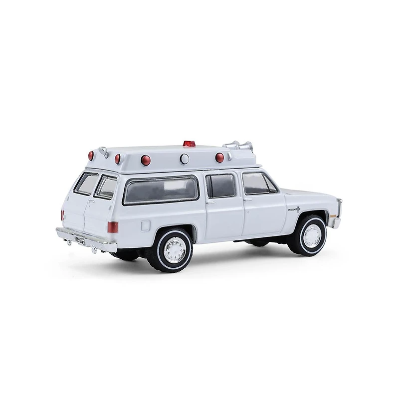 Greenlight Collectibles 1/64 1983 Chevrolet Suburban K20 Custom Deluxe Ambulance Plain White Hobby