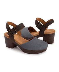 Muk Luks Women's Merritt Closed Toe Quarter Strap Shoe