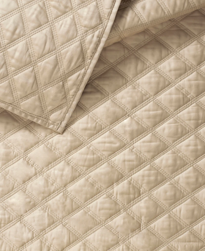 J Queen New York Premier Cotton Sateen 3-Pc. Quilt Set, Full/Queen