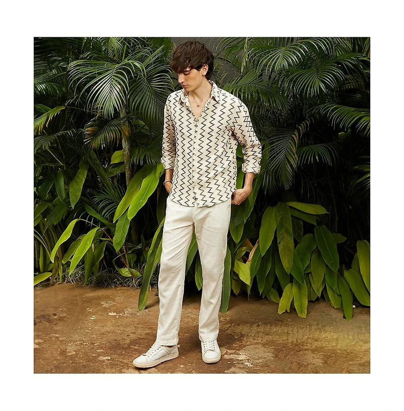 Campus Sutra Men's Cream White Zig-Zag Knit Shirt