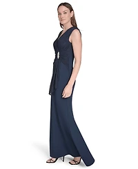 Jessica Howard Women's Sleeveless V-Neck Gown