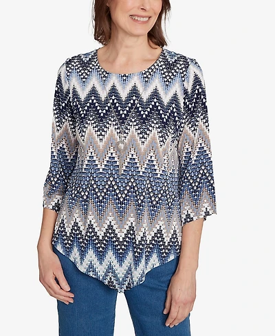 Alfred Dunner Women's Classic Puff Print Textured Chevron Top