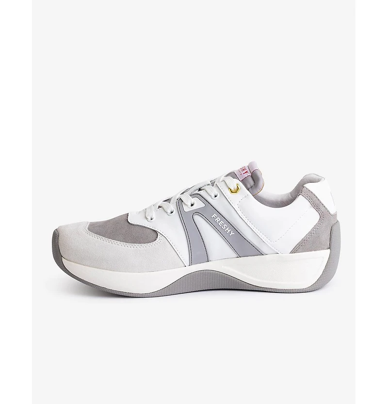 Freshy Women's Supafly Lites Sneaker
