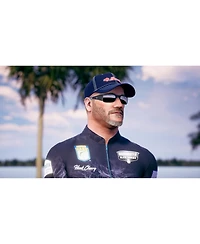 Maximum Games Bassmaster Fishing 2022 Super Deluxe Edition