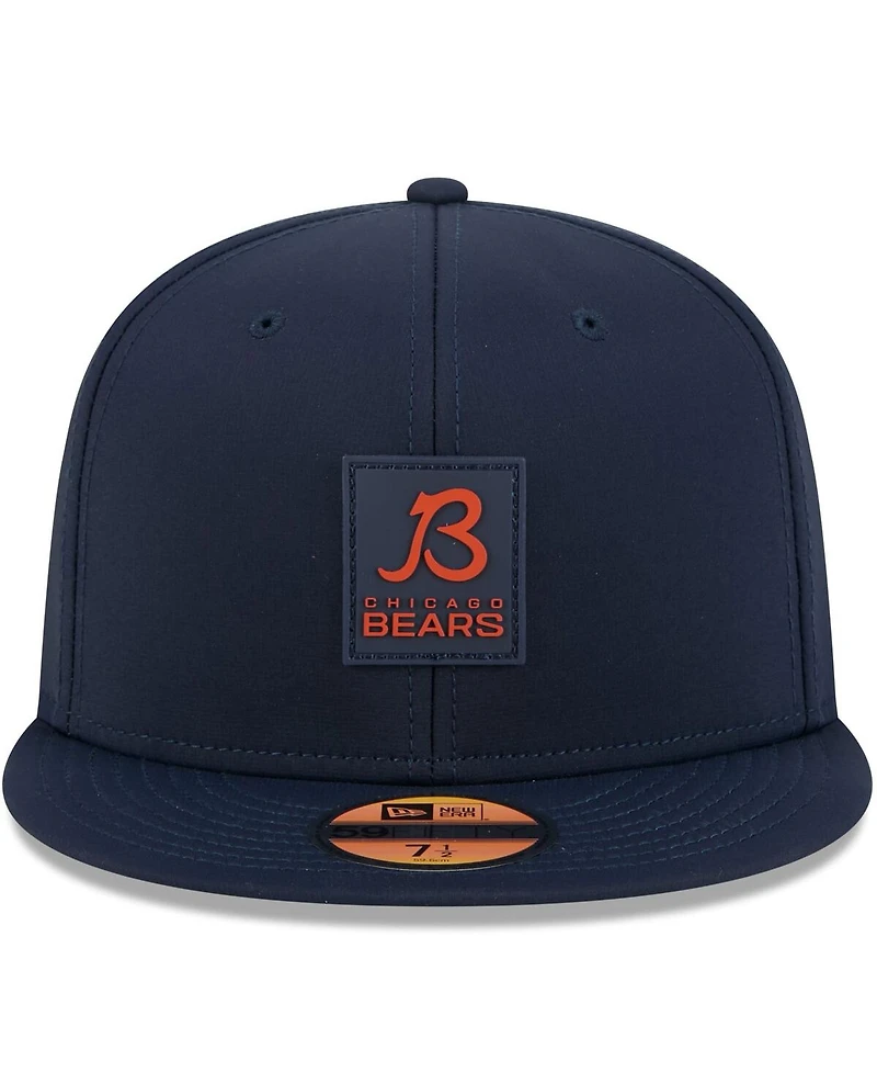New Era Men's Navy Chicago Bears 2025 Sideline 59FIFTY Fitted Hat