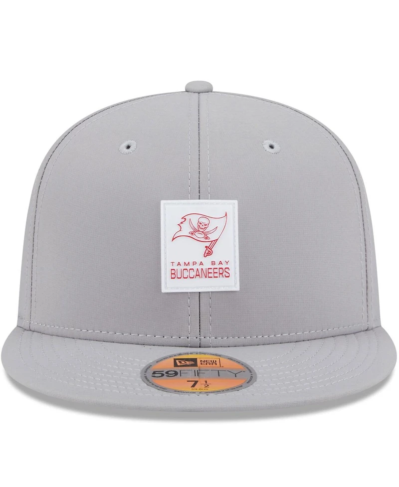 New Era Men's Tampa Bay Buccaneers 2025 Sideline 59FIFTY Fitted Hat