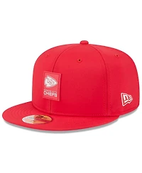 New Era Men's Red Kansas City Chiefs 2025 Sideline 59FIFTY Fitted Hat