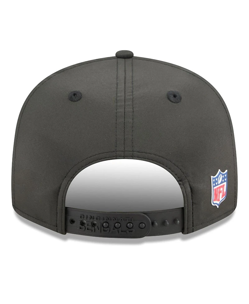 New Era Men's Black Cincinnati Bengals 2025 Sideline Split Panel 9FIFTY Snapback Hat