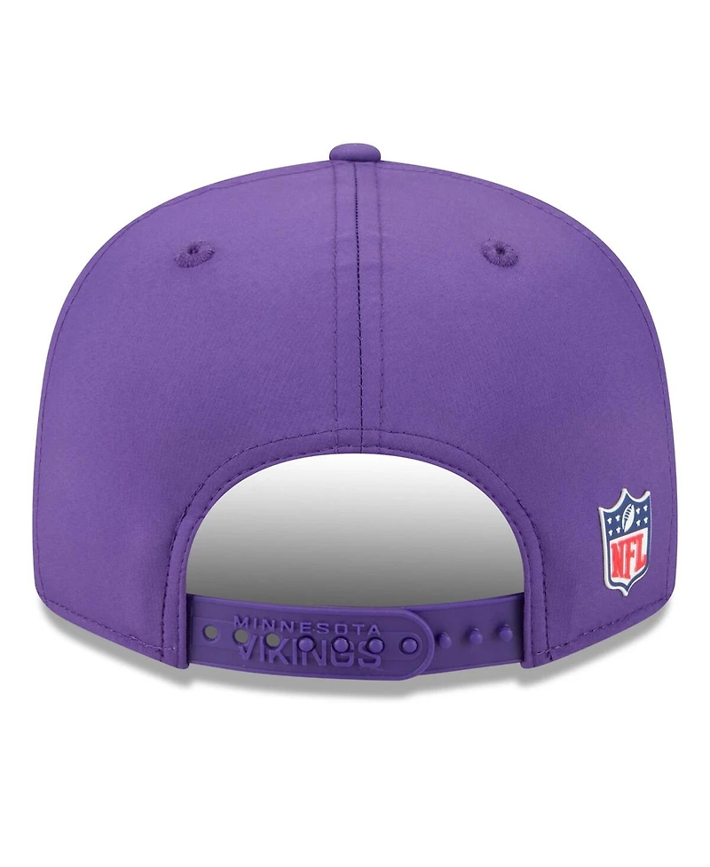 New Era Men's Purple Minnesota Vikings 2025 Sideline Split Panel 9FIFTY Snapback Hat