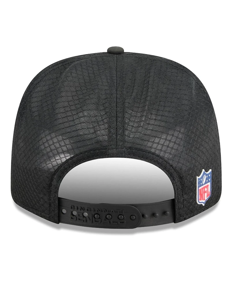 New Era Men's Black Cincinnati Bengals 2025 Sideline 9SEVENTY Trucker Adjustable Hat
