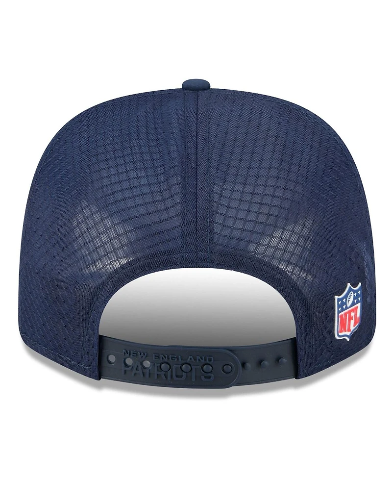 New Era Men's Navy New England Patriots 2025 Sideline 9SEVENTY Trucker Adjustable Hat