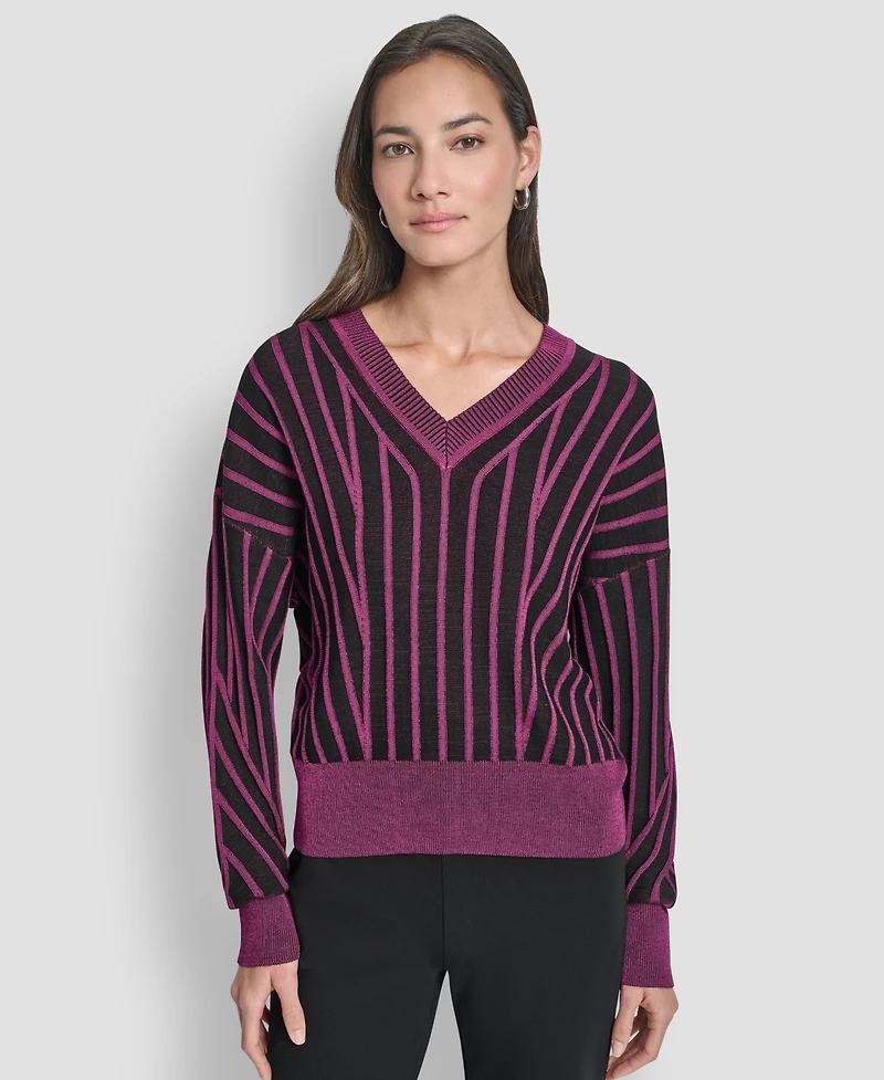 Dkny Women's Long Sleeve V-Neck Sweater