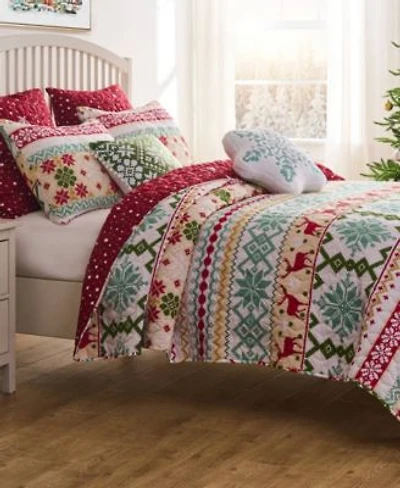 Greenland Home Fashions Fair Isle Snow Quilt Sets