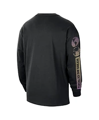 Nike Men's Black Nba Team 31 Max90 Long Sleeve T-Shirt
