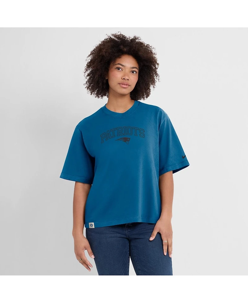 Nike Women's Blue New England Patriots Glory Arch Boxy T-Shirt