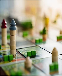 Inside Up Games Maxmie Tardif Earth Board Game