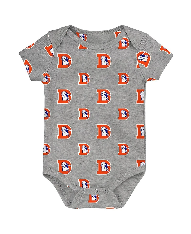 Outerstuff Newborn 3-Piece Denver Broncos Little Tike Bodysuit Set