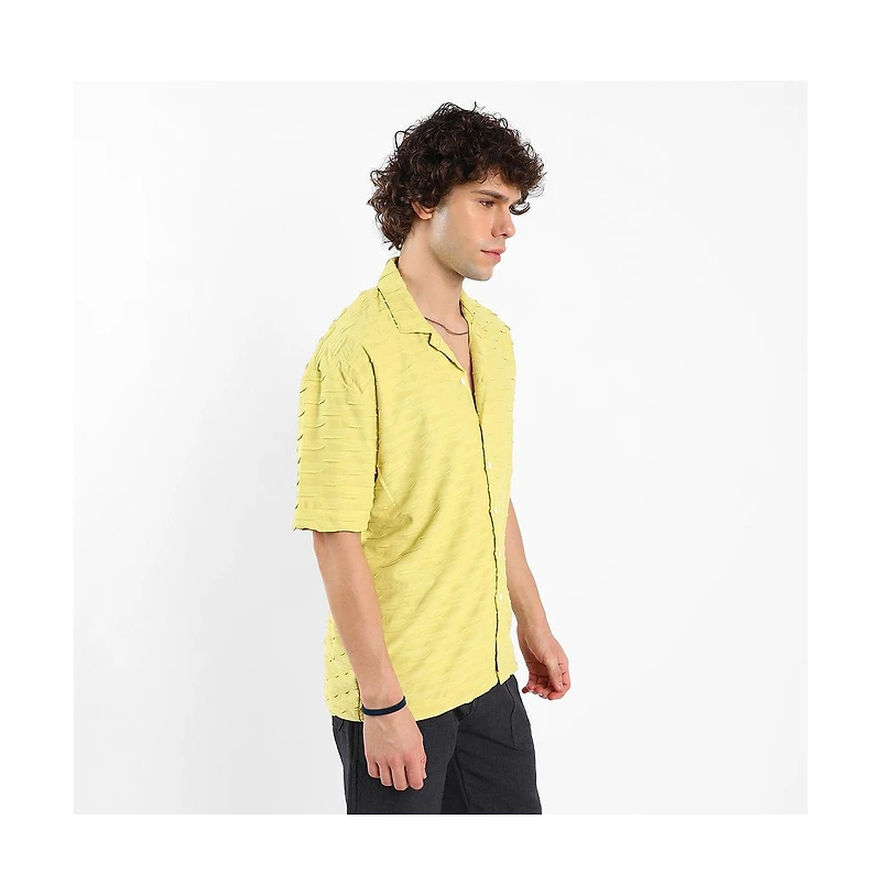 Campus Sutra Men's Swish-Textured Shirt