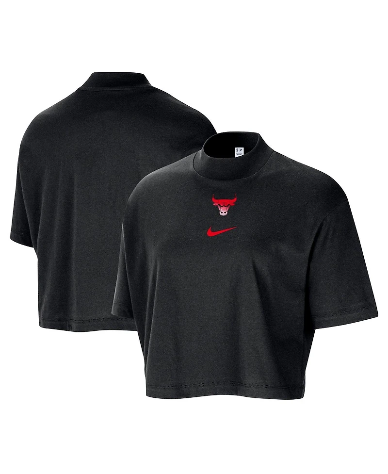 Nike Women's Black Chicago Bulls Courtside Mock Neck Loose Fit Cropped T-Shirt