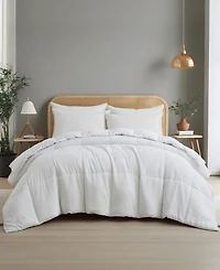 Unikome Ultimate Comfort Lightweight Down Alternative Comforter