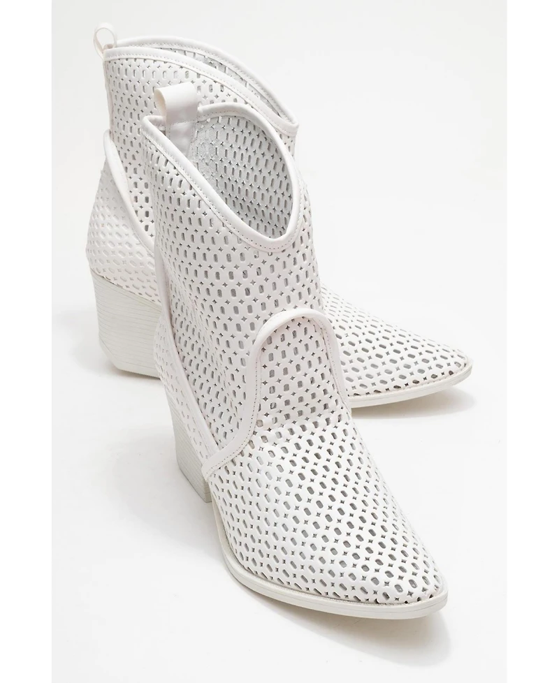 Prologue Shoes Pera Block Heel Boot (Women)