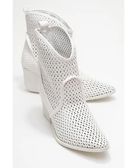 Prologue Shoes Pera Block Heel Boot (Women)