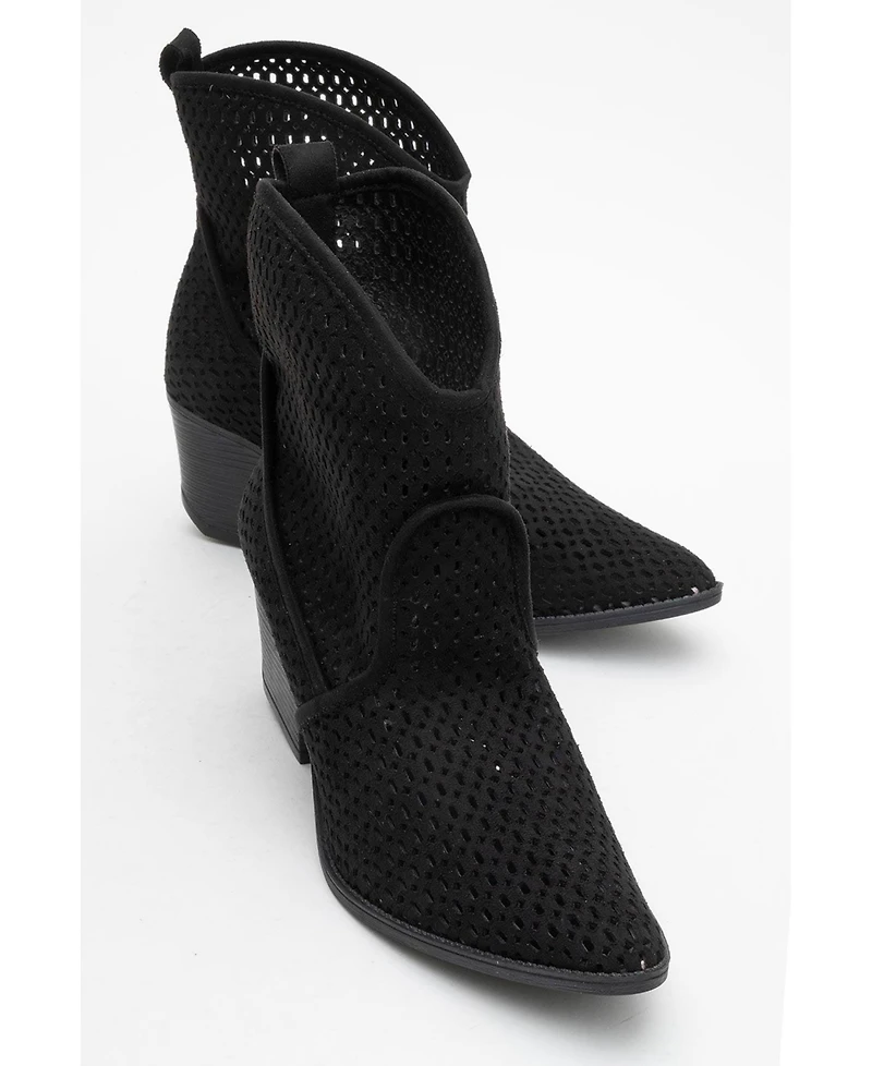 Prologue Shoes Pera Block Heel Boot (Women)