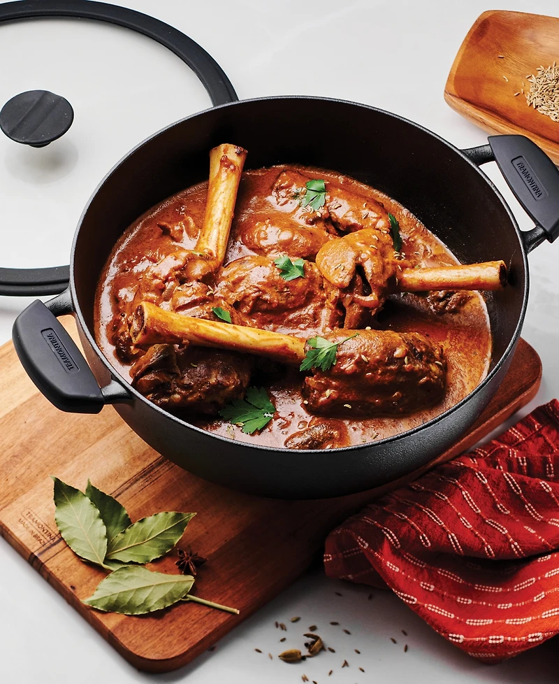 Tramontina Utsava Pre-Seasoned Cast Iron 4.9-Quart Kadai with Lid