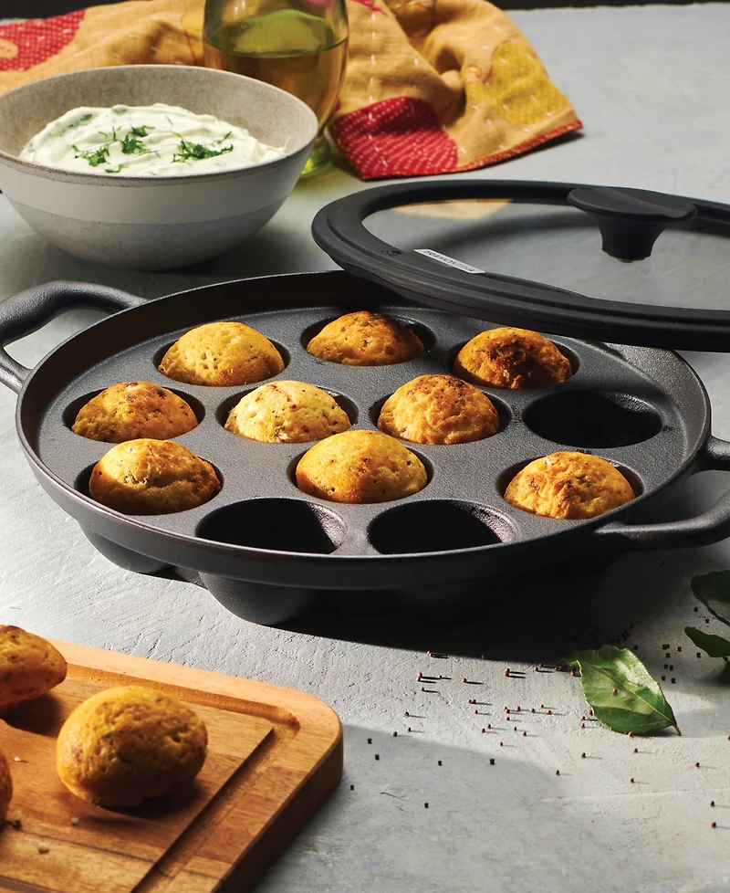 Tramontina Utsava Pre-Seasoned Cast Iron Paniyarakkal with Lid